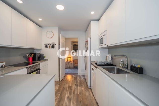 3 makuuhuone Asunto myytävänä paikassa Alcobendas mukana uima-altaan 
autotalli - 1 495 000 € (Ref: 10118153)
