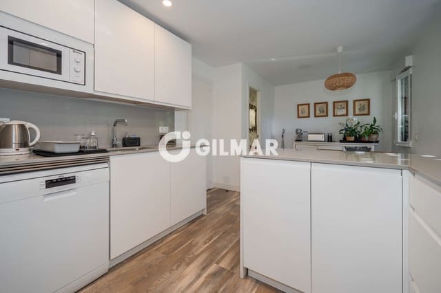 3 makuuhuone Asunto myytävänä paikassa Alcobendas mukana uima-altaan 
autotalli - 1 495 000 € (Ref: 10118153)