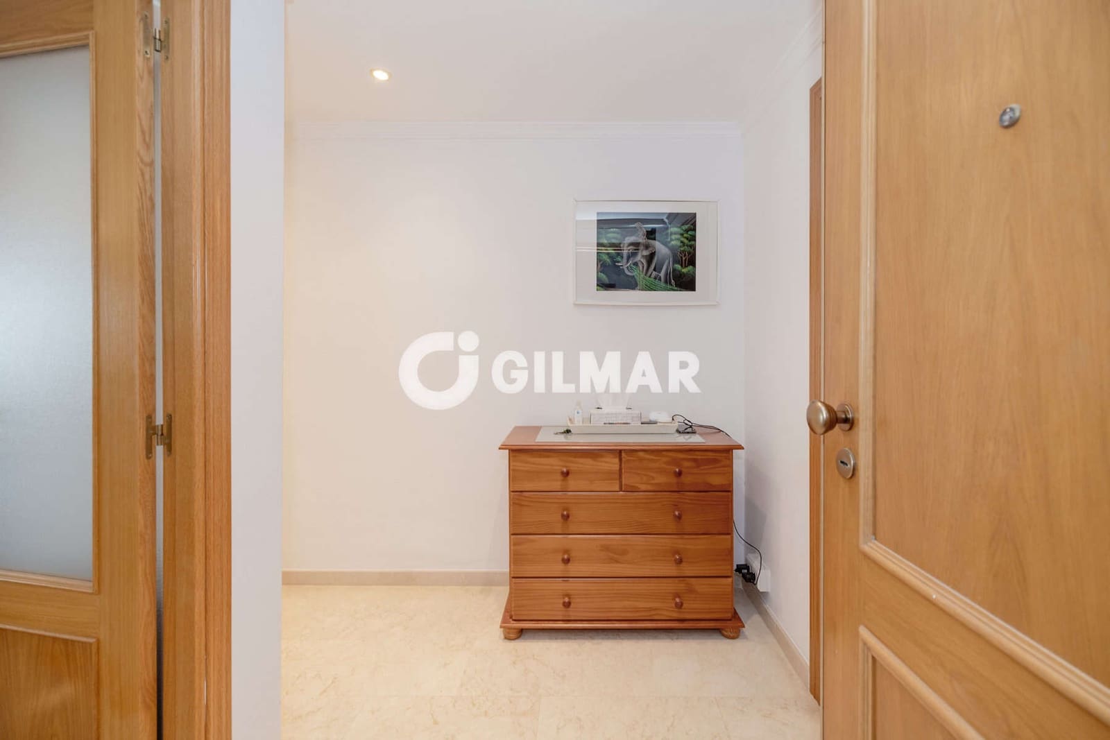 Piso de 2 habitaciones en Estepona en venta con piscina garaje - 360.000 € (Ref: 10120320)
