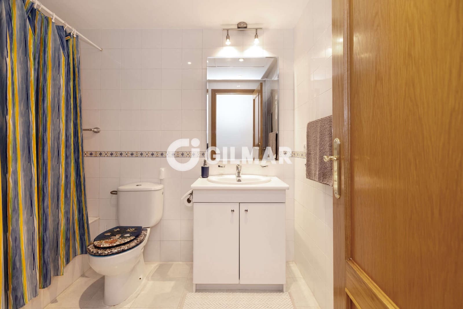 Piso de 2 habitaciones en Estepona en venta con piscina garaje - 360.000 € (Ref: 10120320)