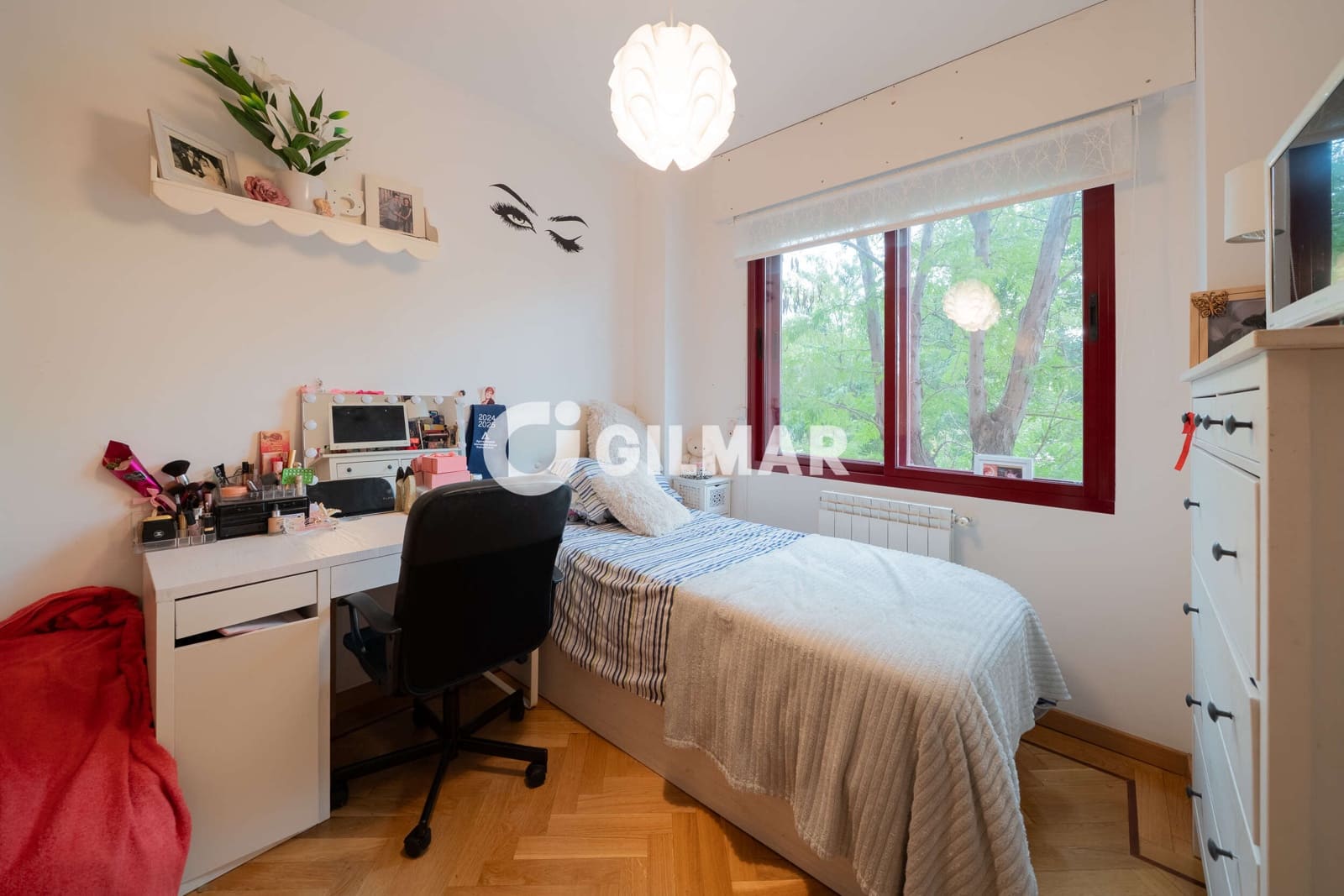 3 makuuhuone Asunto myytävänä paikassa Madrid kaupunki mukana uima-altaan 
autotalli - 959 000 € (Ref: 10120585)