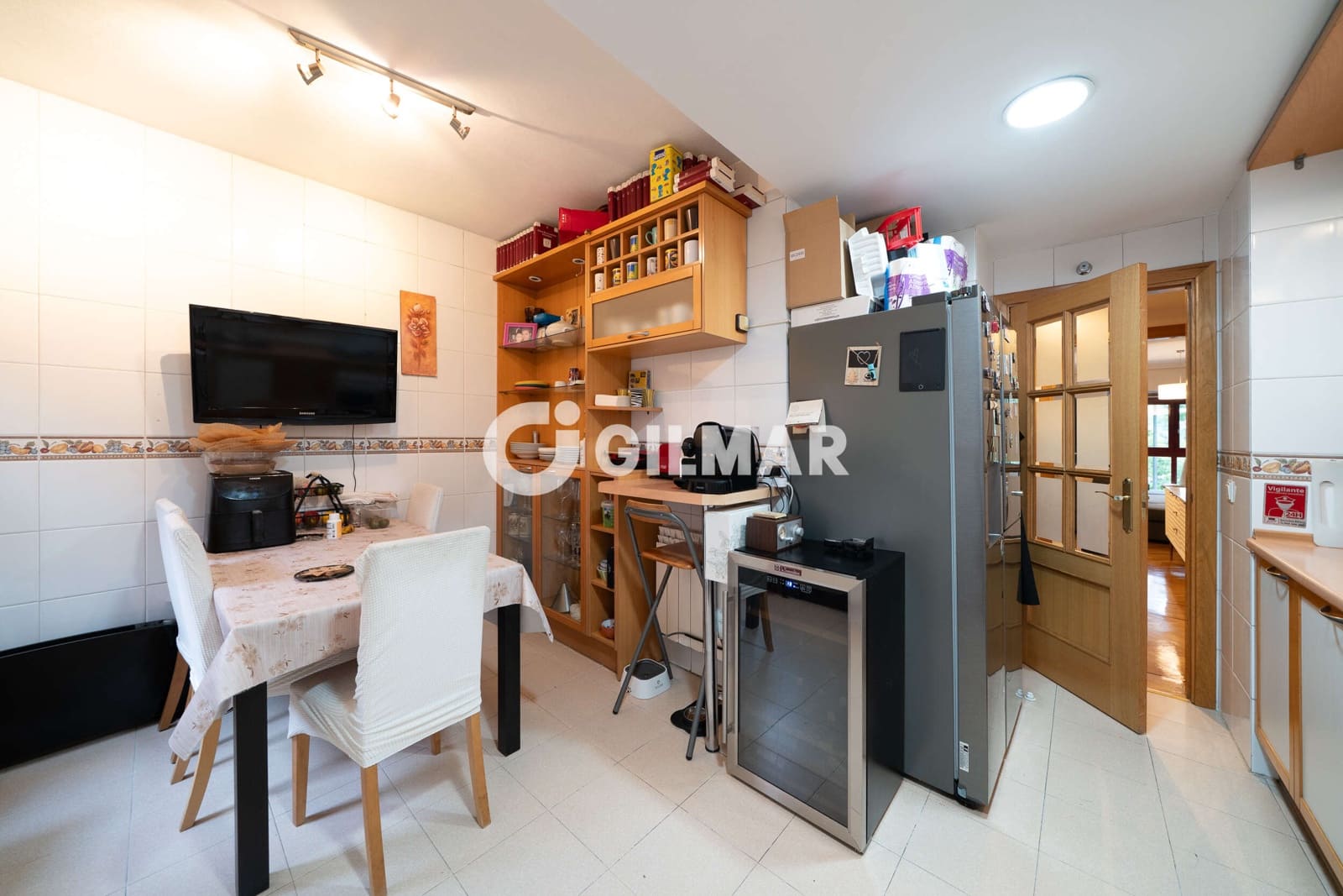 3 makuuhuone Asunto myytävänä paikassa Madrid kaupunki mukana uima-altaan 
autotalli - 959 000 € (Ref: 10120585)