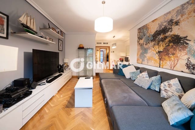 3 makuuhuone Asunto myytävänä paikassa Acacias, Madrid kaupunki mukana uima-altaan 
autotalli - 959 000 € (Ref: 10120585)