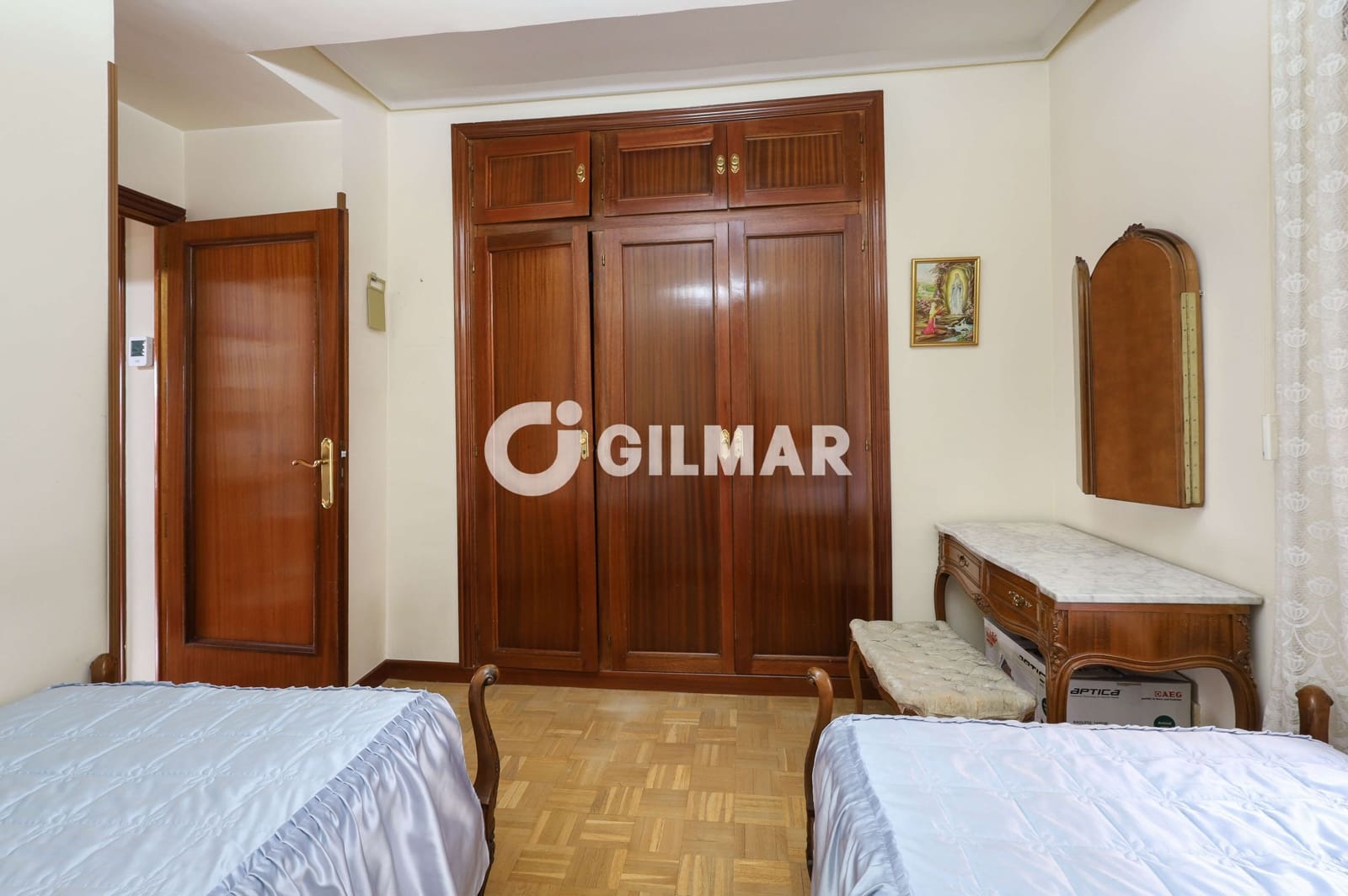 3 makuuhuone Asunto myytävänä paikassa Madrid kaupunki - 670 000 € (Ref: 10120586)