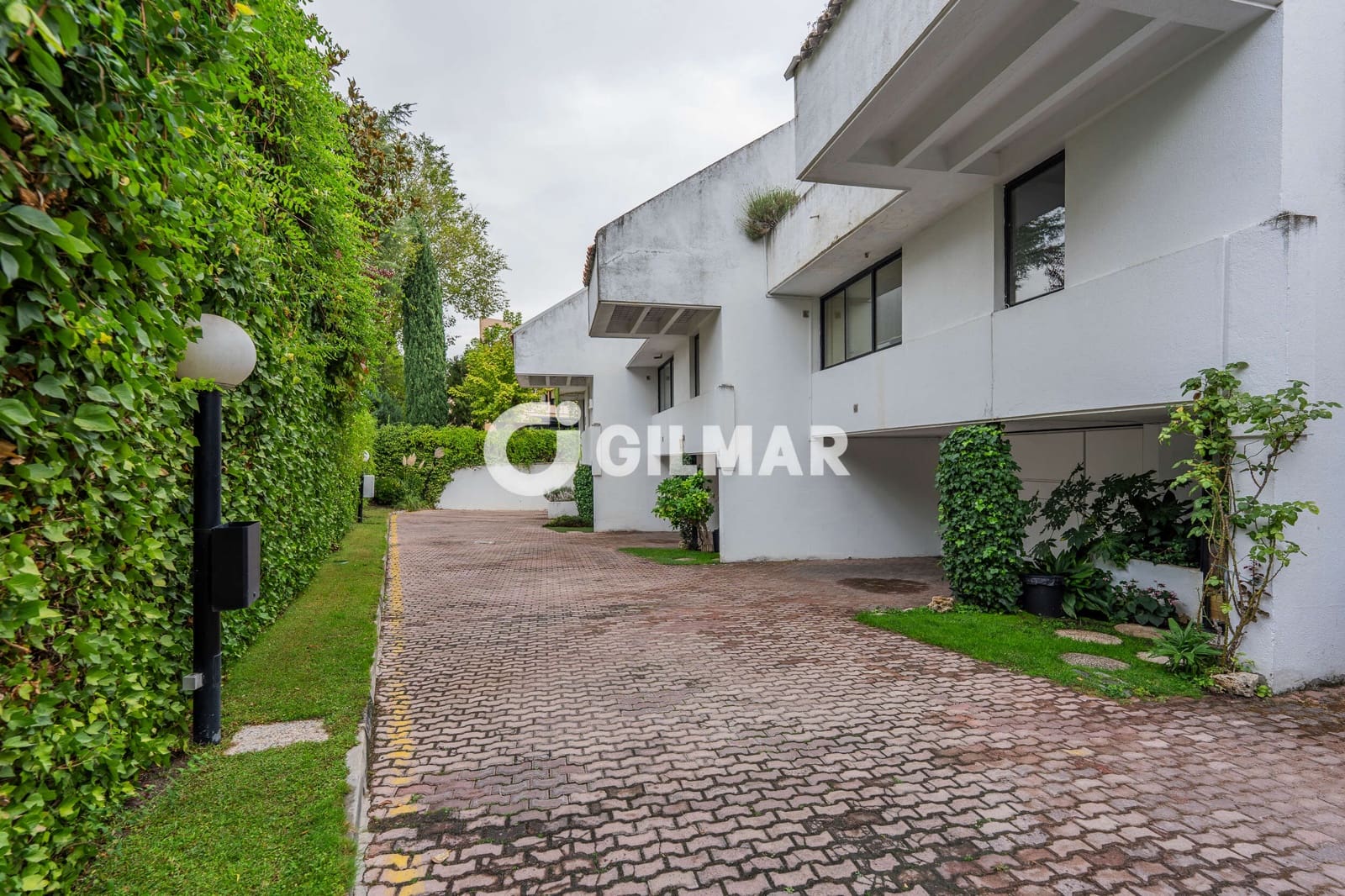 6 Zimmer Reihenhaus zu verkaufen in La Moraleja mit Pool Garage - 2.490.000 € (Ref: 10120587)