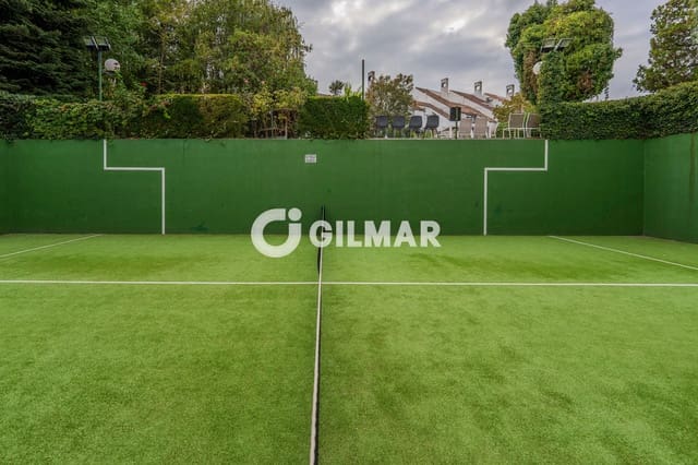 6 Zimmer Reihenhaus zu verkaufen in La Moraleja, Alcobendas mit Pool Garage - 2.490.000 € (Ref: 10120587)