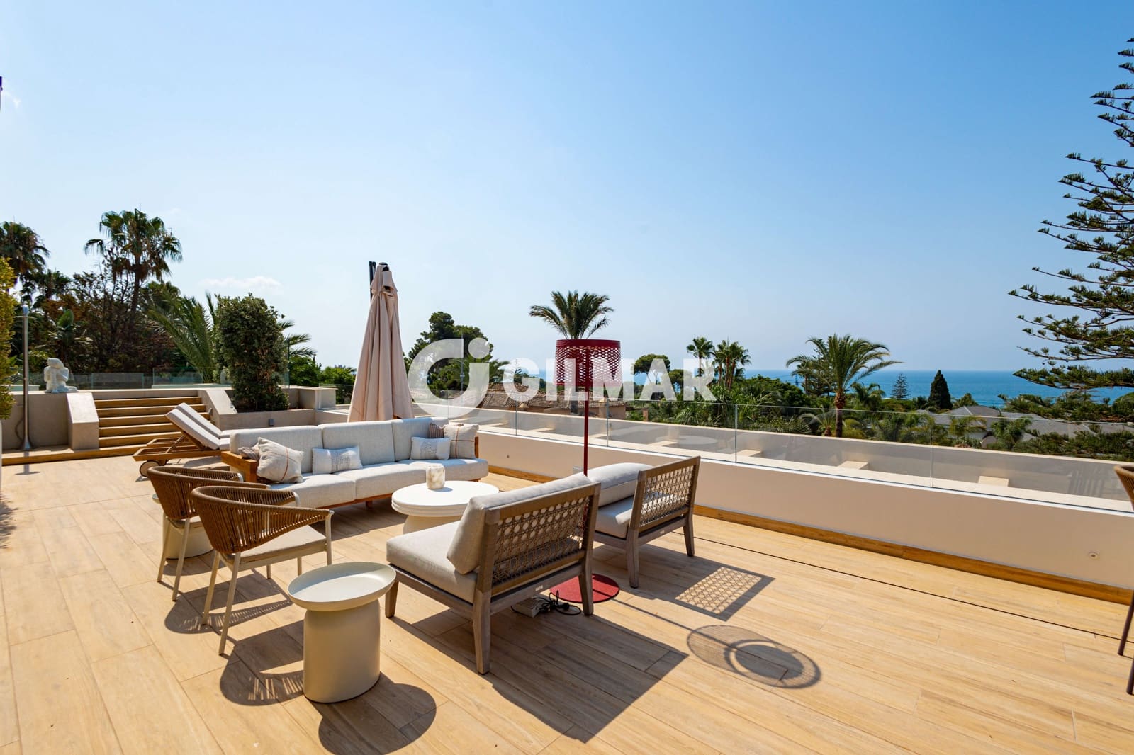 5 Zimmer Villa zu verkaufen in Los Monteros mit Pool Garage - 7.600.000 € (Ref: 10120789)