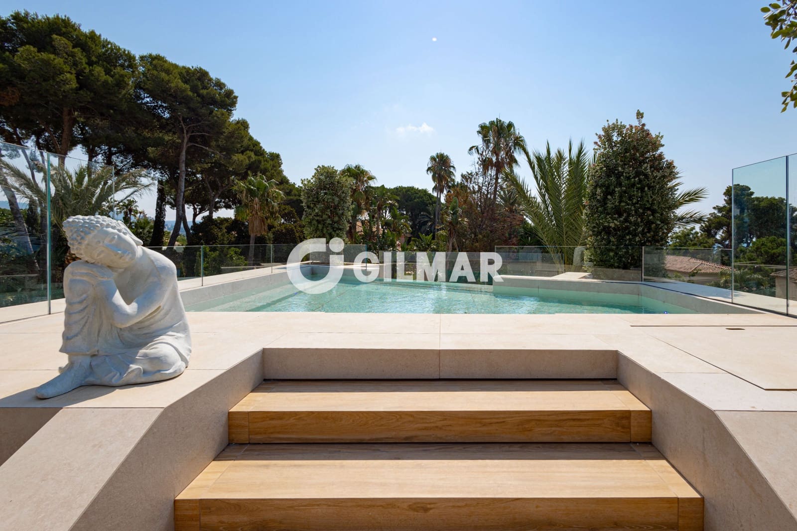 5 Zimmer Villa zu verkaufen in Los Monteros mit Pool Garage - 7.600.000 € (Ref: 10120789)