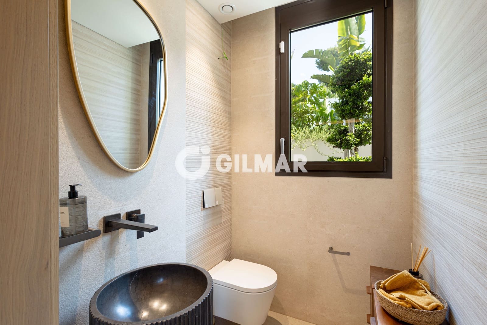 5 Zimmer Villa zu verkaufen in Los Monteros mit Pool Garage - 7.600.000 € (Ref: 10120789)