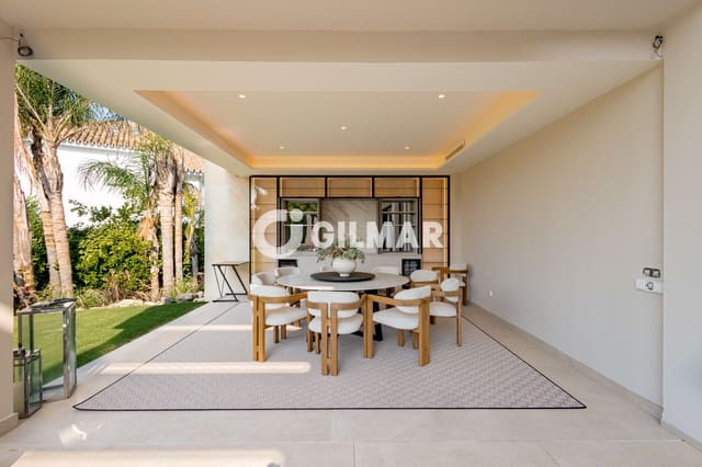 5 Zimmer Villa zu verkaufen in Los Monteros, Marbella mit Pool Garage - 7.600.000 € (Ref: 10120789)
