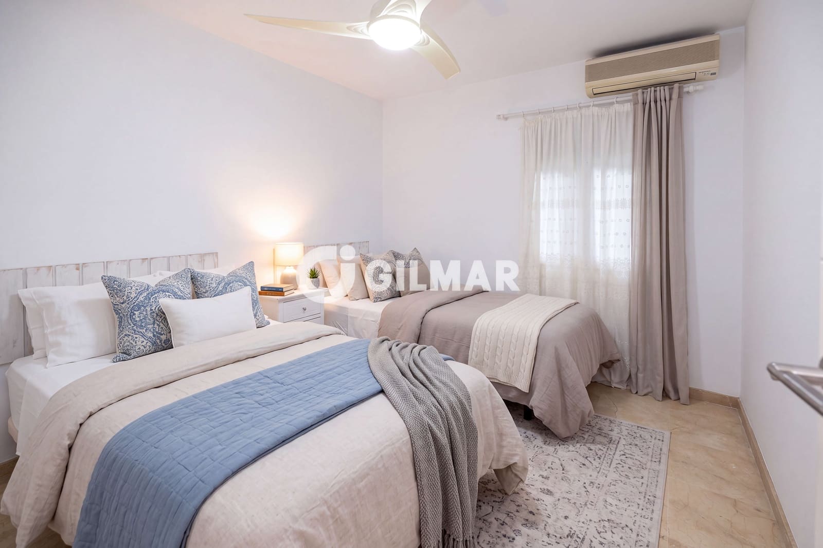 3 makuuhuone Rivitalo myytävänä paikassa San Pedro de Alcantara mukana uima-altaan - 597 500 € (Ref: 10125046)