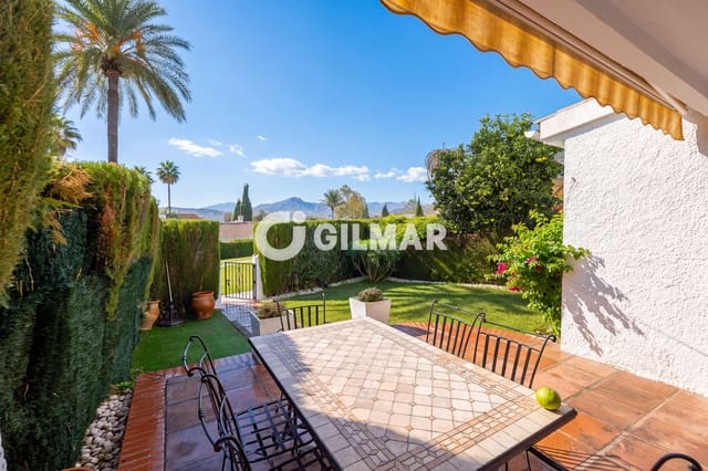 3 makuuhuone Rivitalo myytävänä paikassa Guadalmina Alta, Marbella mukana uima-altaan - 597 500 € (Ref: 10125046)