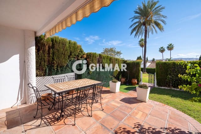 3 makuuhuone Rivitalo myytävänä paikassa Guadalmina Alta, Marbella mukana uima-altaan - 597 500 € (Ref: 10125046)