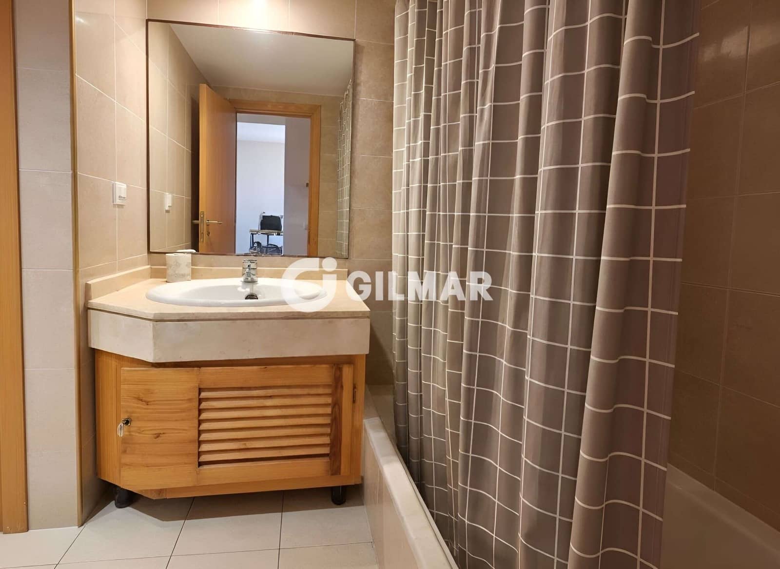 2 soveværelse Lejlighed til salg i Estepona med swimmingpool garage - € 292.000 (Ref: 10136591)