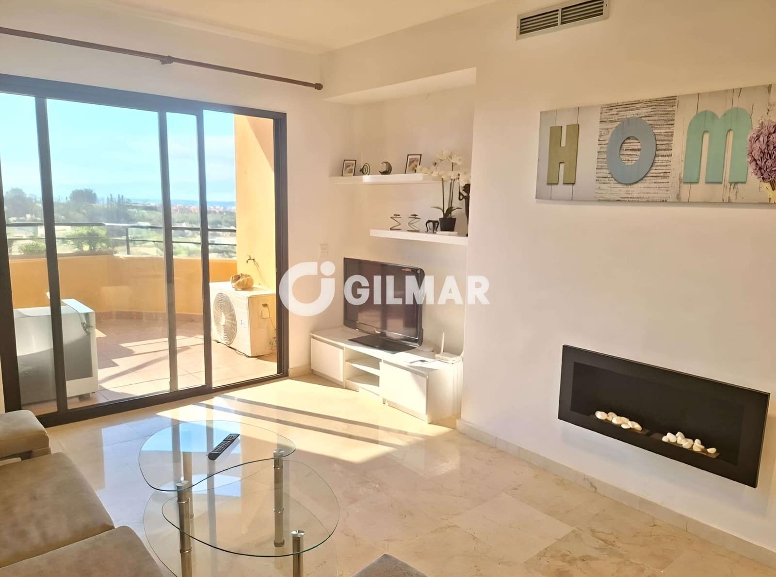 2 soveværelse Lejlighed til salg i Estepona med swimmingpool garage - € 292.000 (Ref: 10136591)