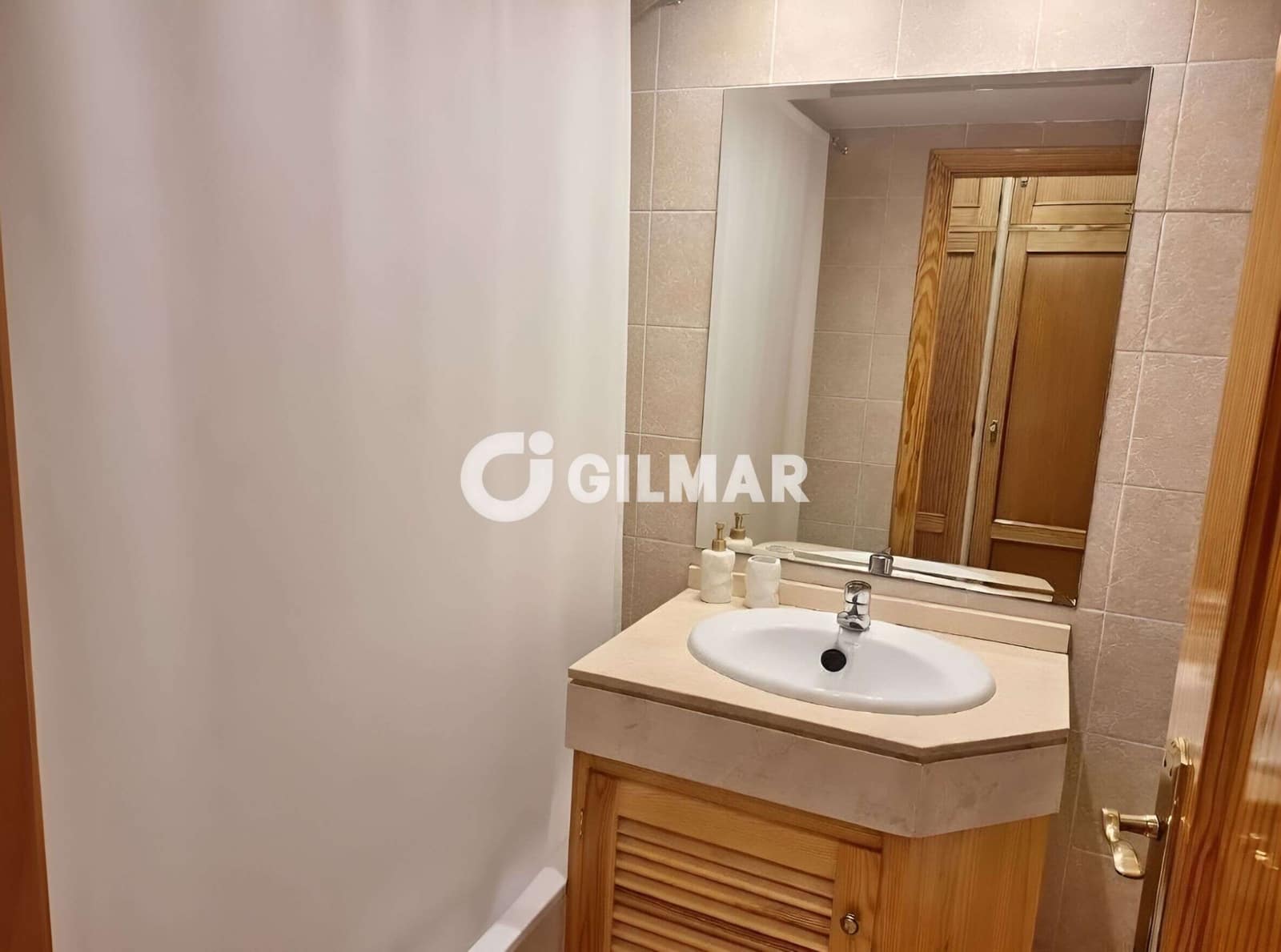 2 soveværelse Lejlighed til salg i Estepona med swimmingpool garage - € 292.000 (Ref: 10136591)