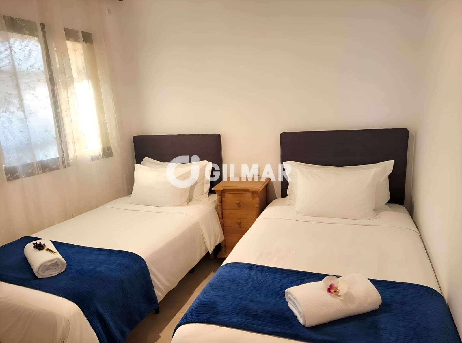 2 soveværelse Lejlighed til salg i Estepona med swimmingpool garage - € 292.000 (Ref: 10136591)