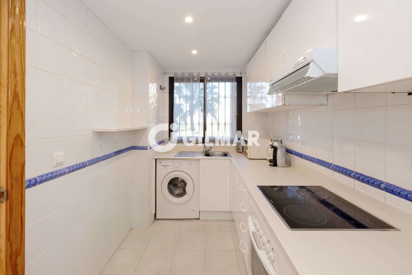 2 quarto Apartamento para venda em Estepona com piscina garagem - 292 000 € (Ref: 10136591)