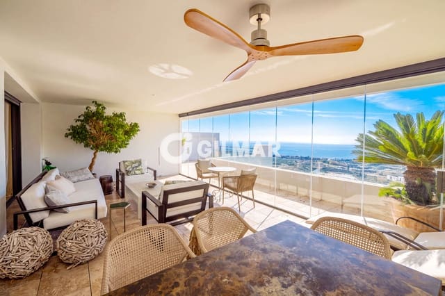 3 sypialnia Mieszkanie na sprzedaż w Alto de los Monteros, Marbella z basenem garażem - 880 000 € (Ref: 10136592)