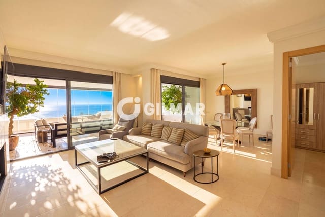 3 sypialnia Mieszkanie na sprzedaż w Alto de los Monteros, Marbella z basenem garażem - 880 000 € (Ref: 10136592)
