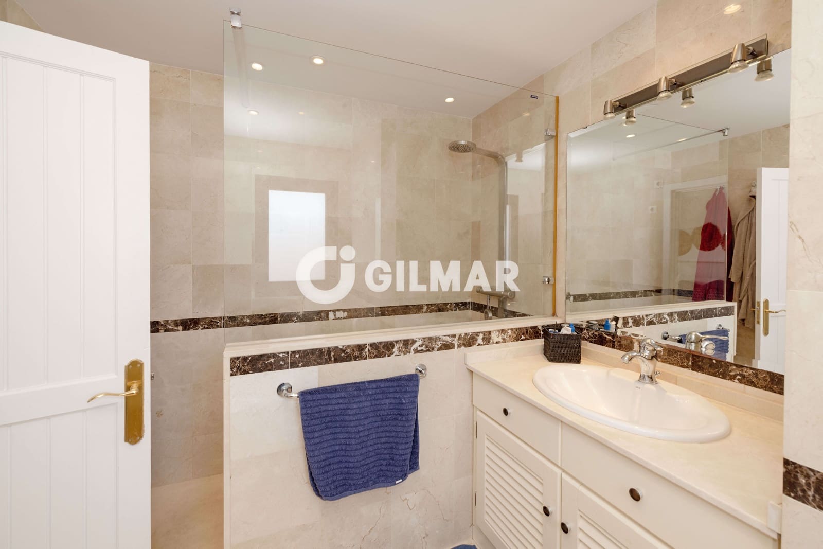 4 camera da letto Appartamento in vendita in Cabopino con piscina garage - 1.150.000 € (Rif: 10136593)