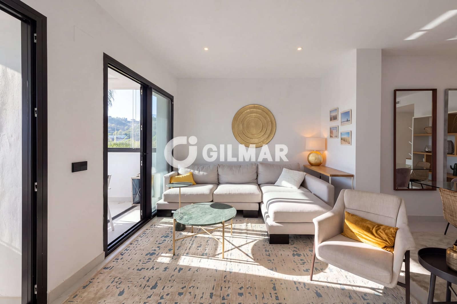 2 bedroom Flat for sale in Estepona with pool garage - € 545,000 (Ref: 10136741)