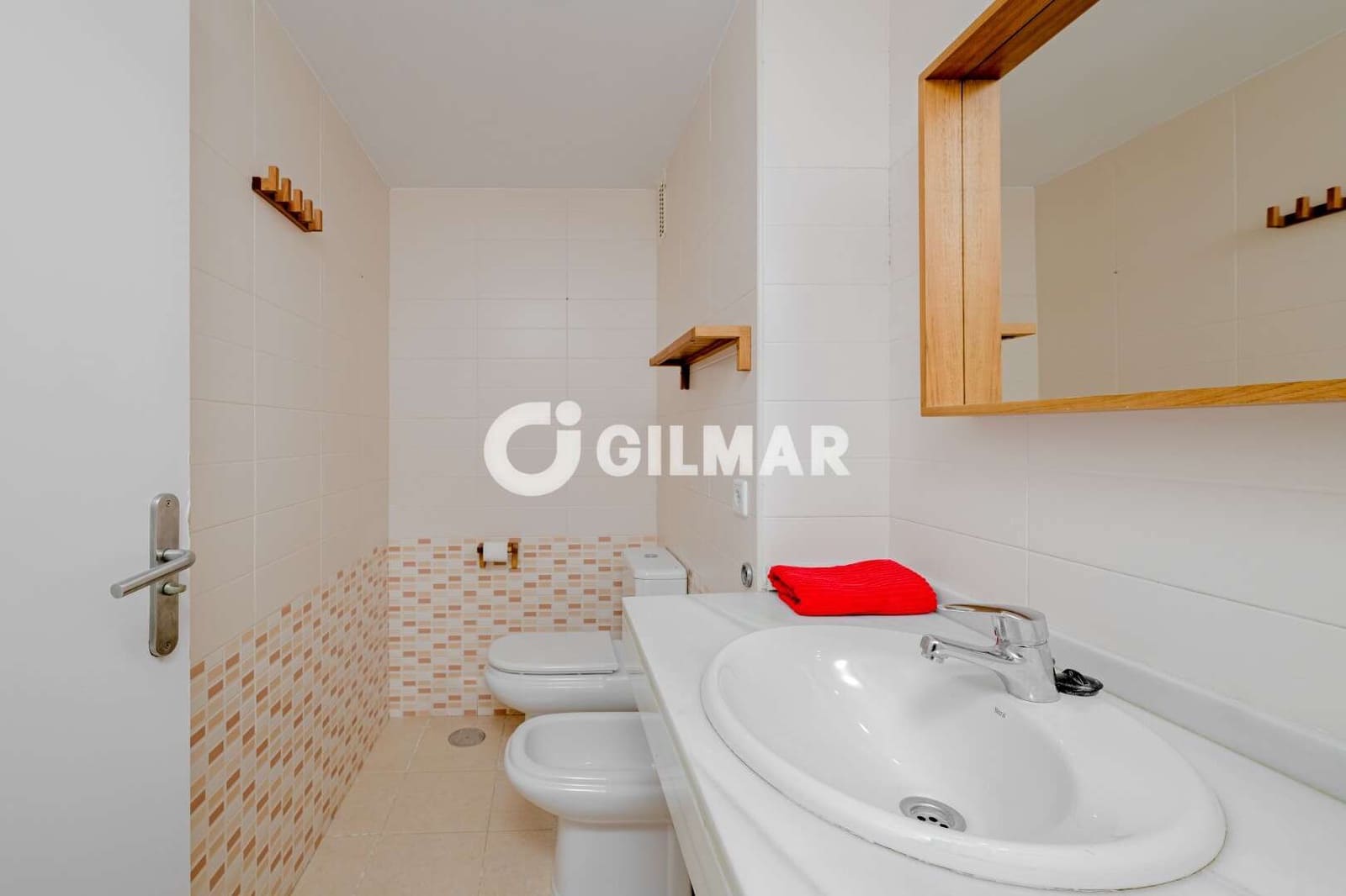 2 bedroom Flat for sale in El Puerto de Santa Maria with pool garage - € 245,000 (Ref: 10138869)