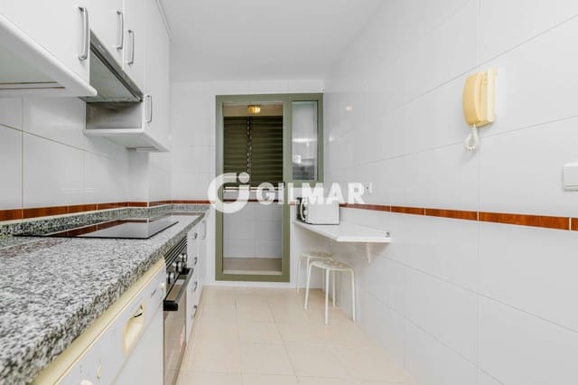 2 slaapkamer Flat te koop in El Puerto de Santa María met zwembad garage - € 245.000 (Ref: 10138869)