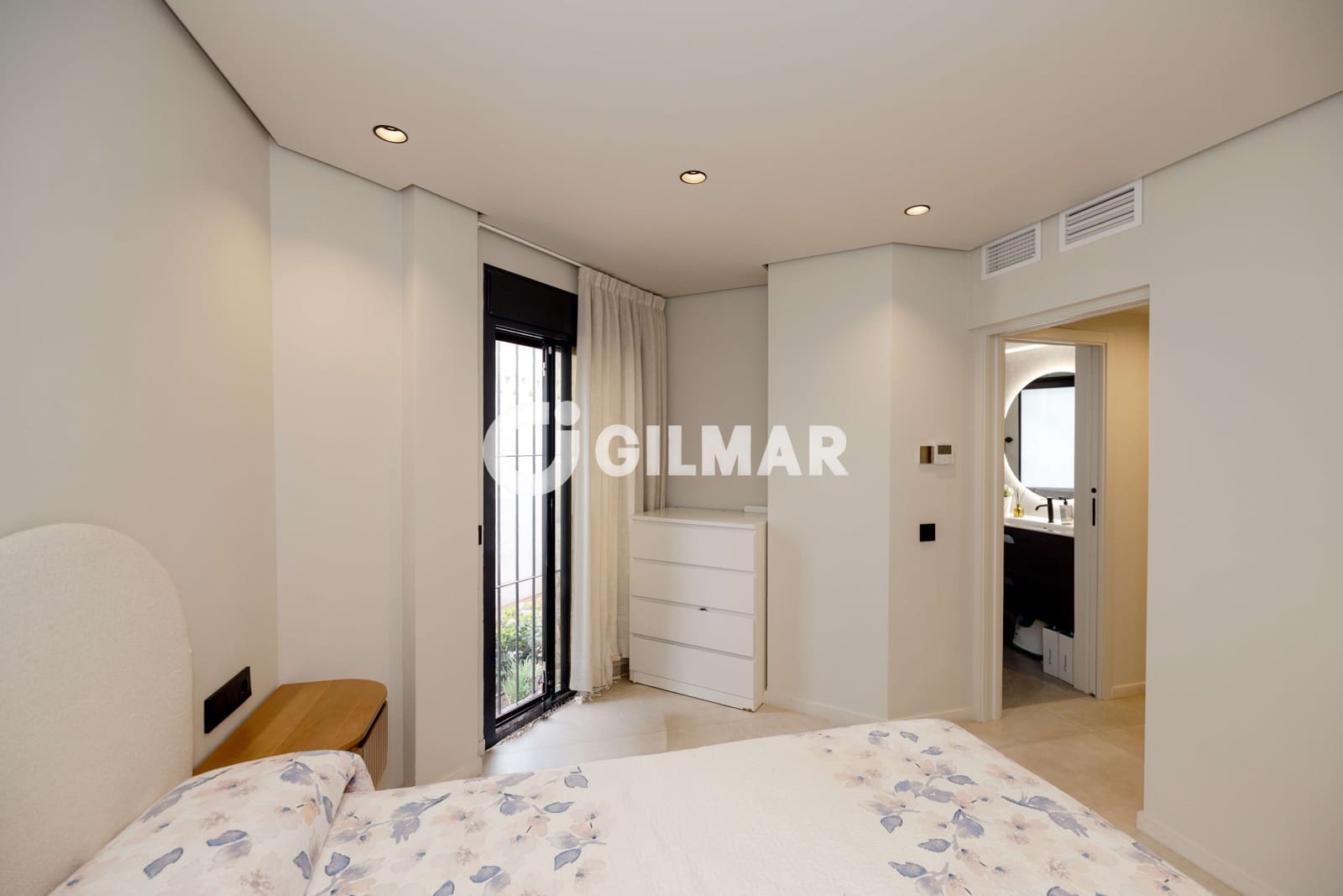 3 camera da letto Appartamento in vendita in Nueva Andalucia con piscina garage - 785.000 € (Rif: 10140098)
