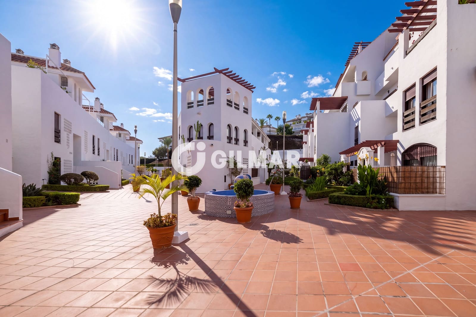 3 camera da letto Appartamento in vendita in Nueva Andalucia con piscina garage - 785.000 € (Rif: 10140098)