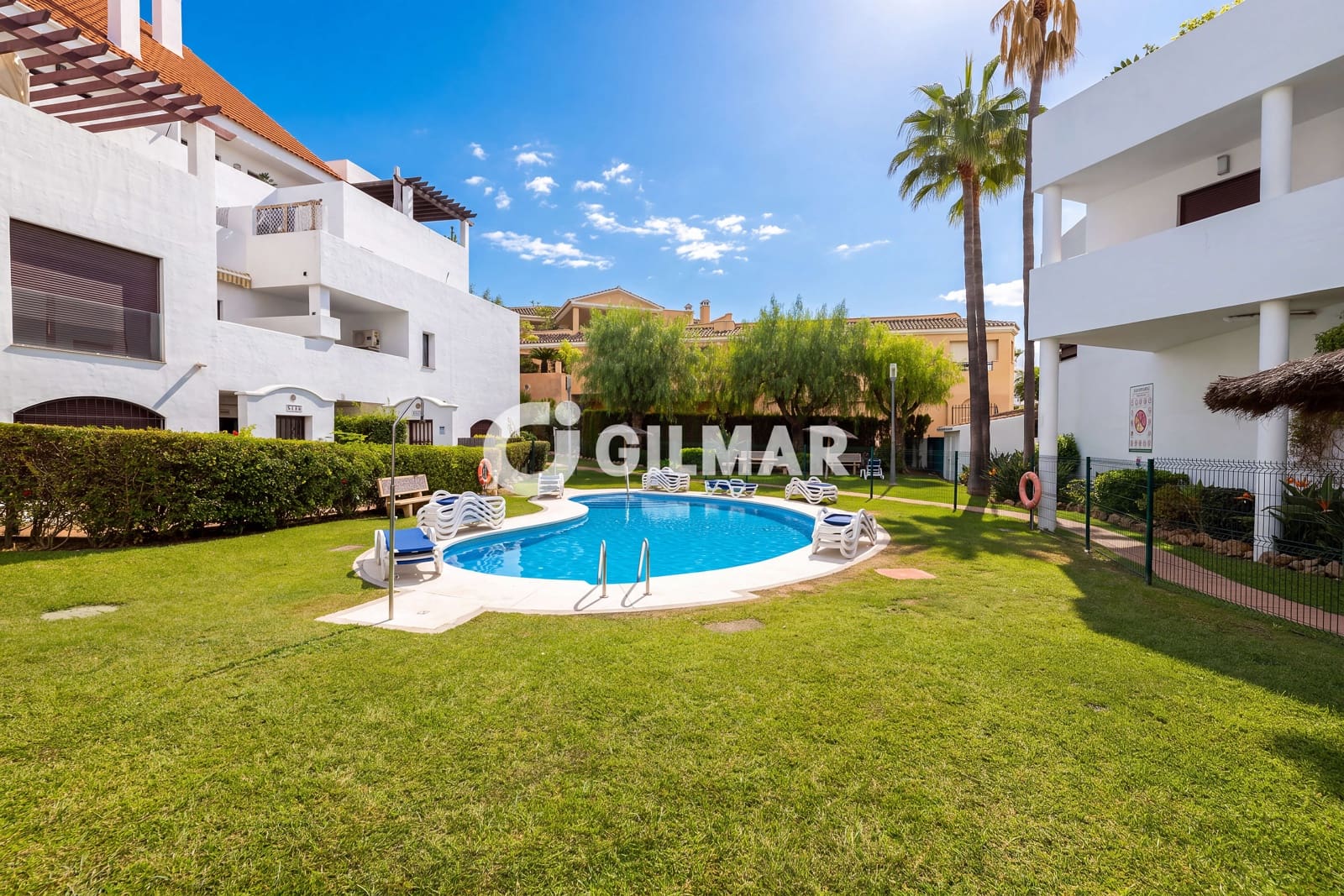 3 camera da letto Appartamento in vendita in Nueva Andalucia con piscina garage - 785.000 € (Rif: 10140098)