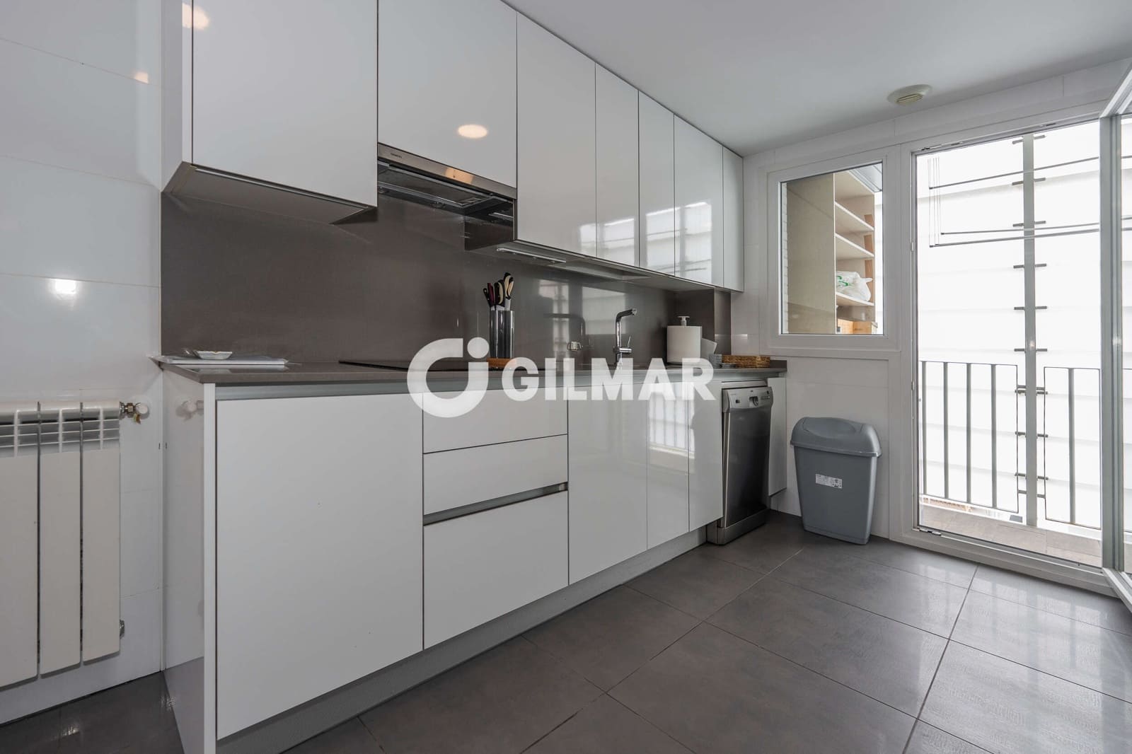 3 slaapkamer Penthouse te koop in Alcobendas met zwembad garage - € 1.070.000 (Ref: 10140198)
