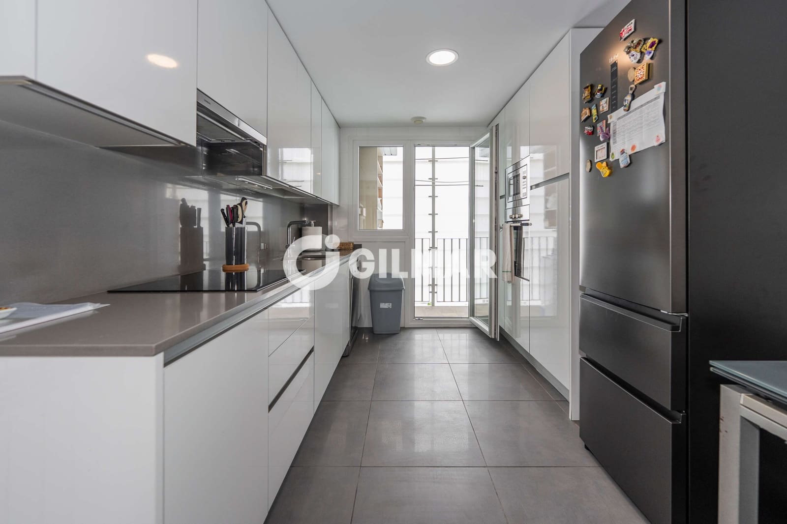 3 slaapkamer Penthouse te koop in Alcobendas met zwembad garage - € 1.070.000 (Ref: 10140198)