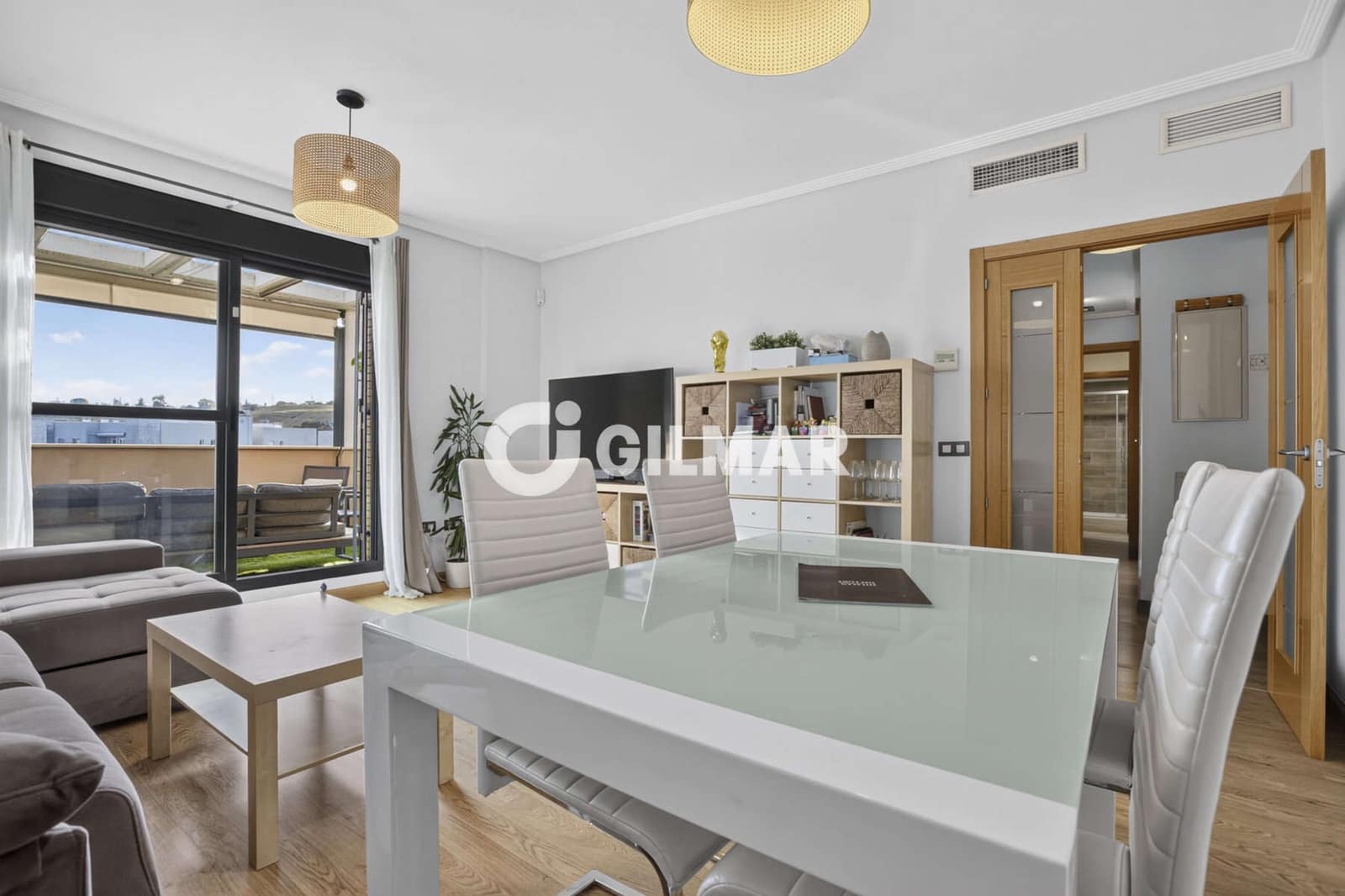 2 camera da letto Attico in vendita in Camas con piscina garage - 299.000 € (Rif: 10140200)