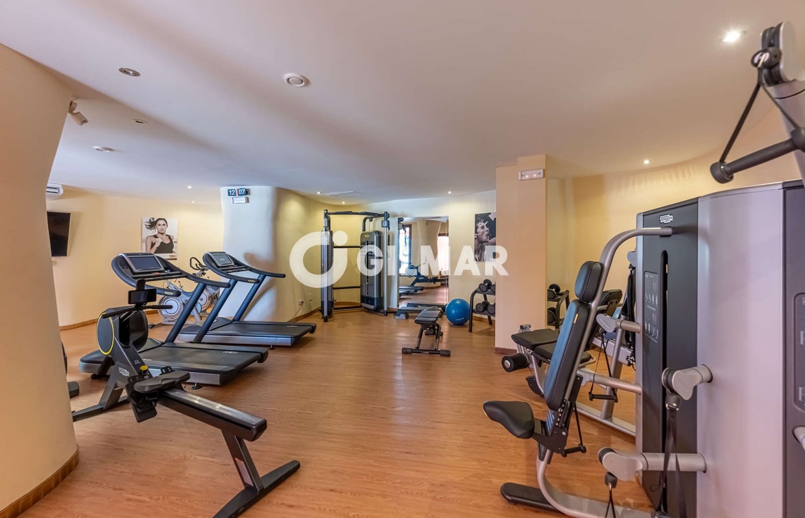 3 camera da letto Attico in vendita in New Golden Mile con piscina garage - 4.995.000 € (Rif: 10141803)