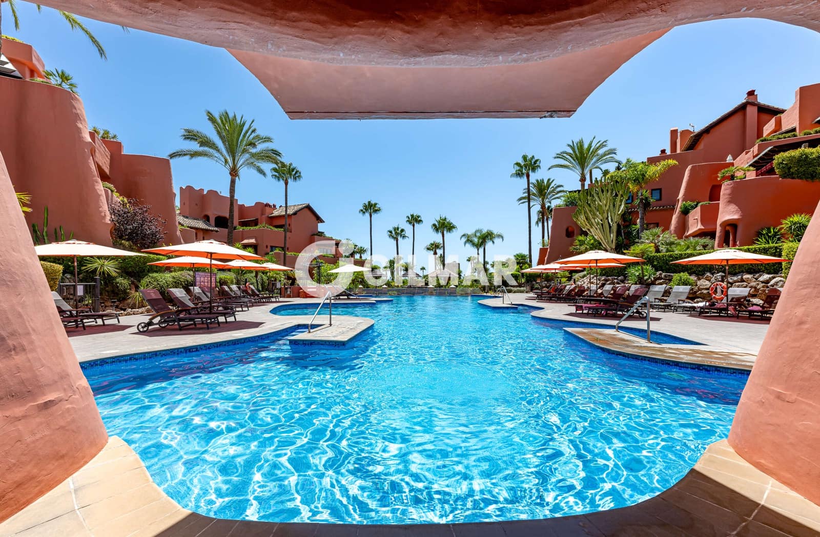 3 camera da letto Attico in vendita in New Golden Mile con piscina garage - 4.995.000 € (Rif: 10141803)