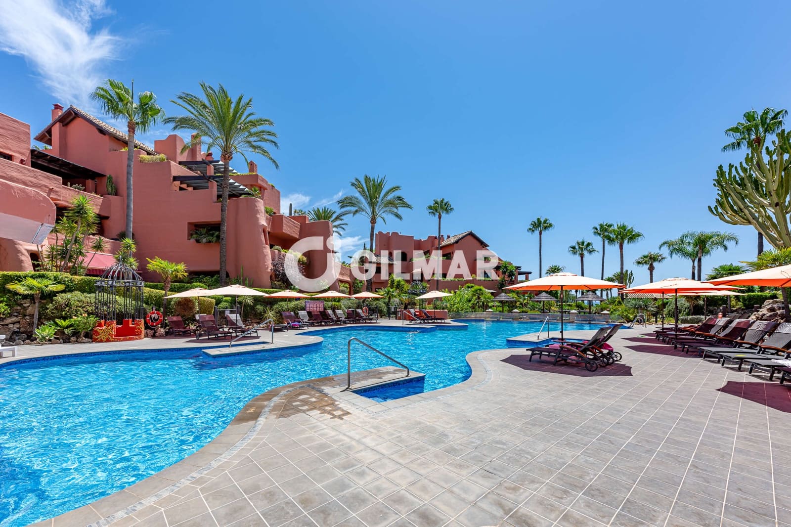 3 camera da letto Attico in vendita in New Golden Mile con piscina garage - 4.995.000 € (Rif: 10141803)