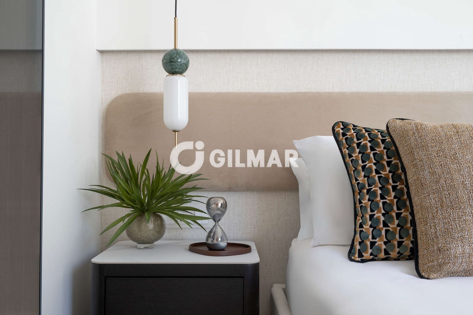 3 bedroom Penthouse for sale in Estepona with pool garage - € 2,495,000 (Ref: 10141804)