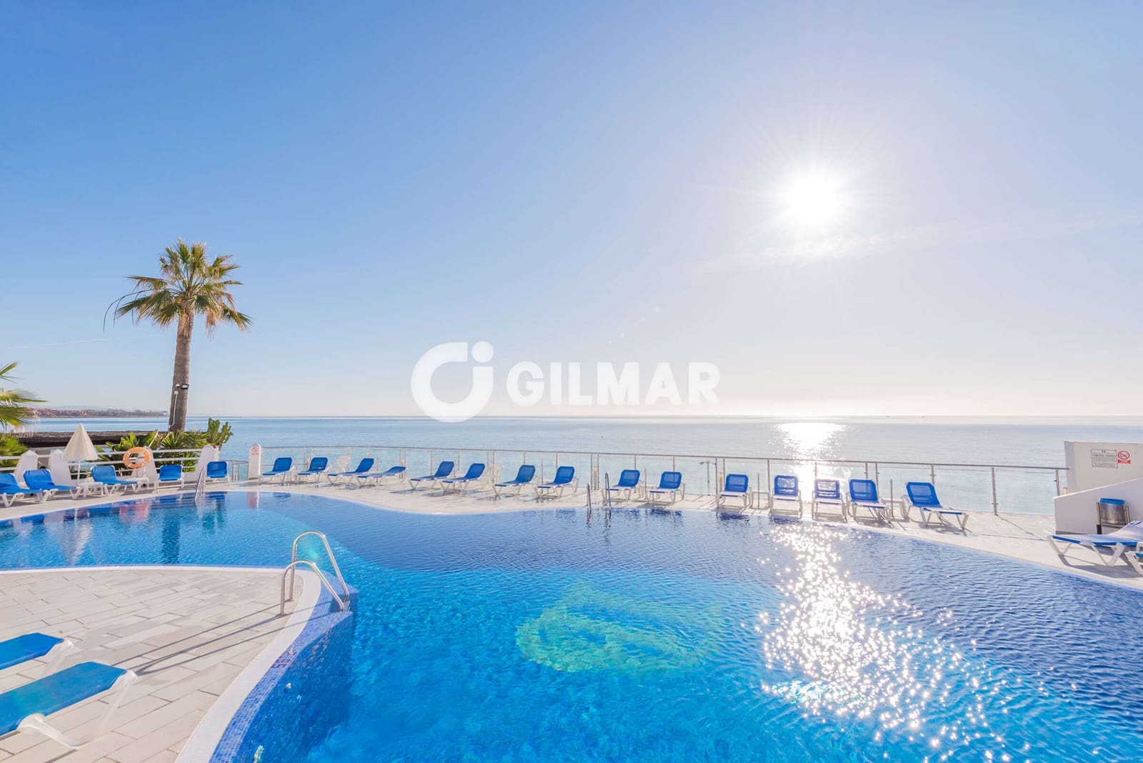 3 bedroom Penthouse for sale in Estepona with pool garage - € 2,495,000 (Ref: 10141804)