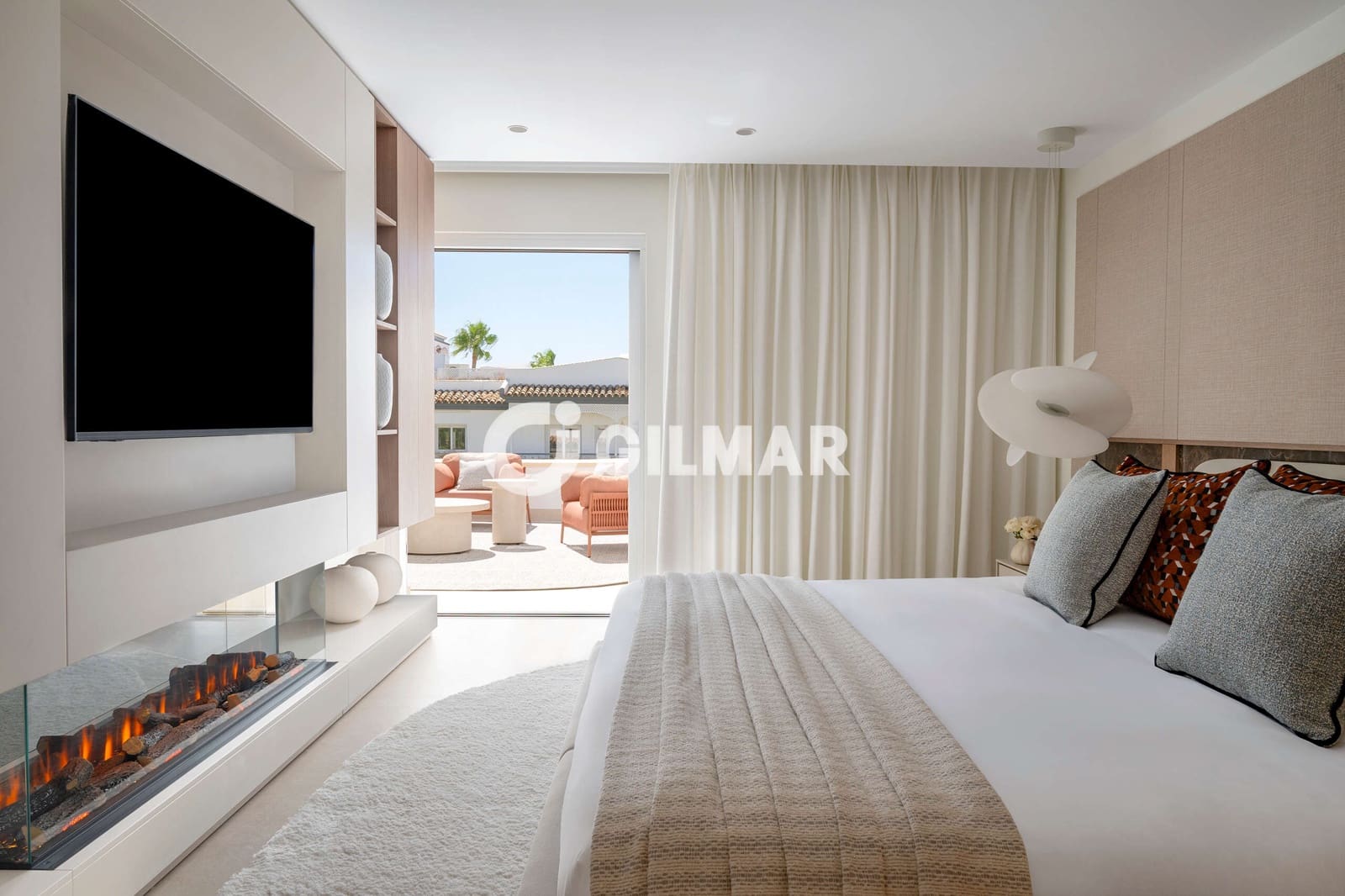 3 bedroom Penthouse for sale in Estepona with pool garage - € 2,495,000 (Ref: 10141804)
