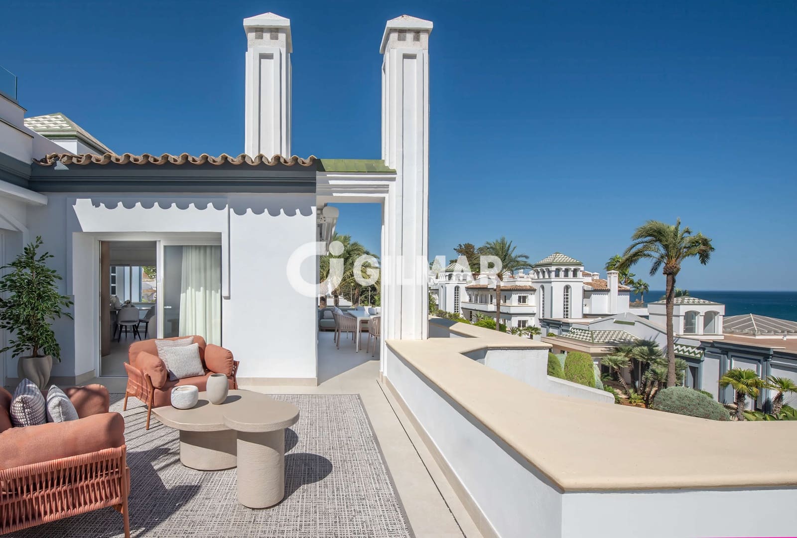 3 bedroom Penthouse for sale in Estepona with pool garage - € 2,495,000 (Ref: 10141804)