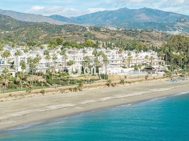 3 bedroom Penthouse for sale in El Velerín, Estepona with pool garage - € 2,495,000 (Ref: 10141804)