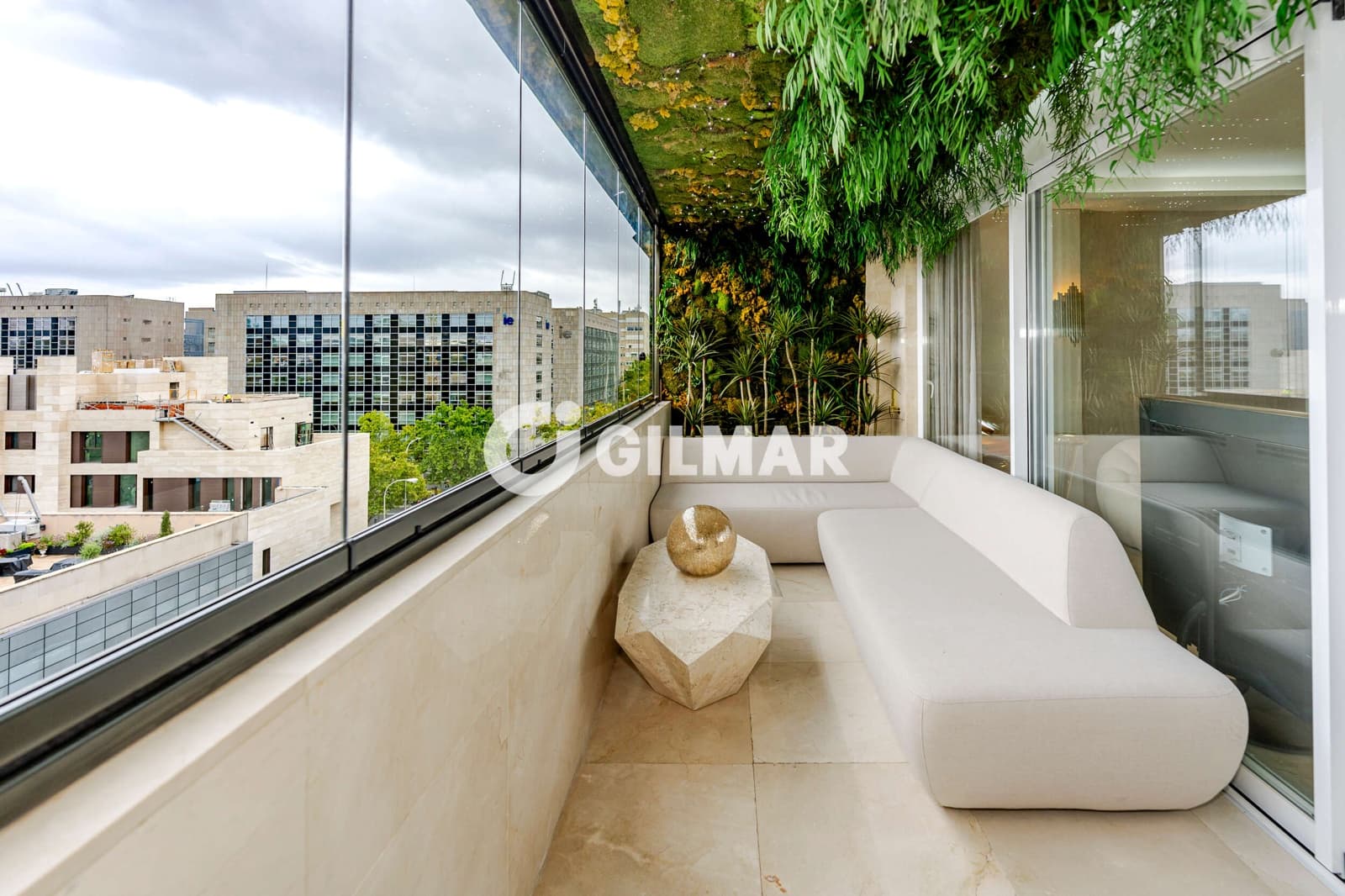 4 soveværelse Lejlighed til salg i Madrid by - € 2.500.000 (Ref: 10141806)