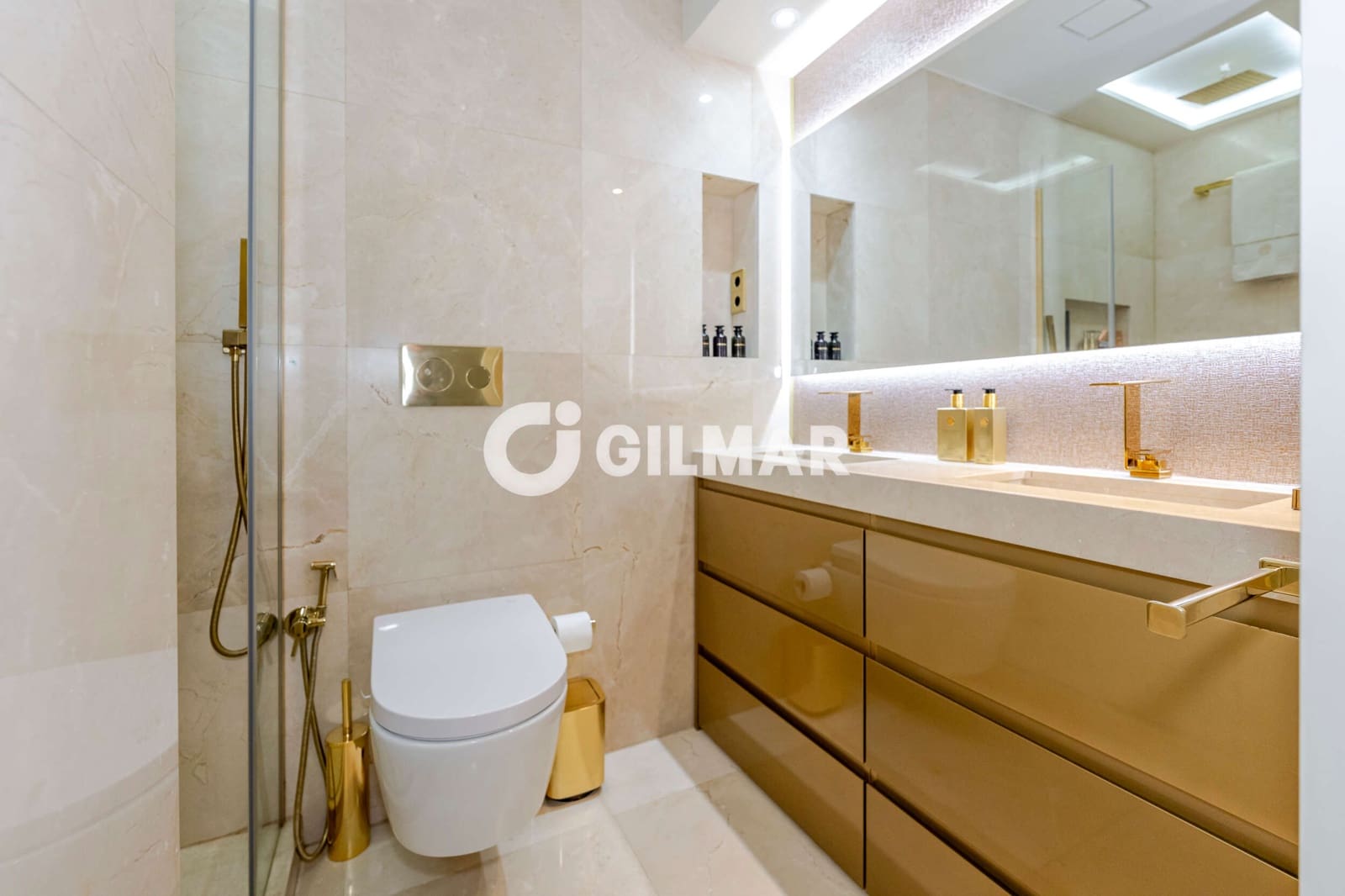 4 soveværelse Lejlighed til salg i Madrid by - € 2.500.000 (Ref: 10141806)
