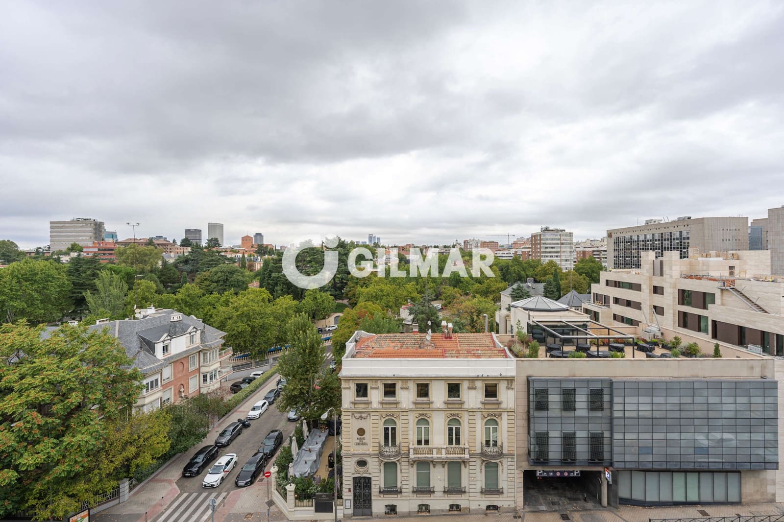4 soveværelse Lejlighed til salg i Madrid by - € 2.500.000 (Ref: 10141806)