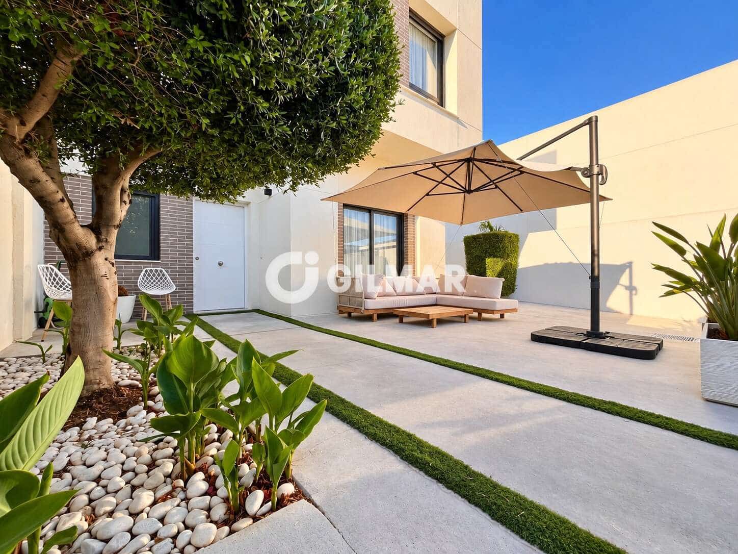 4 chambre Villa/Maison Semi-Mitoyenne à vendre à Jerez de la Frontera - 750 000 € (Ref: 10141808)