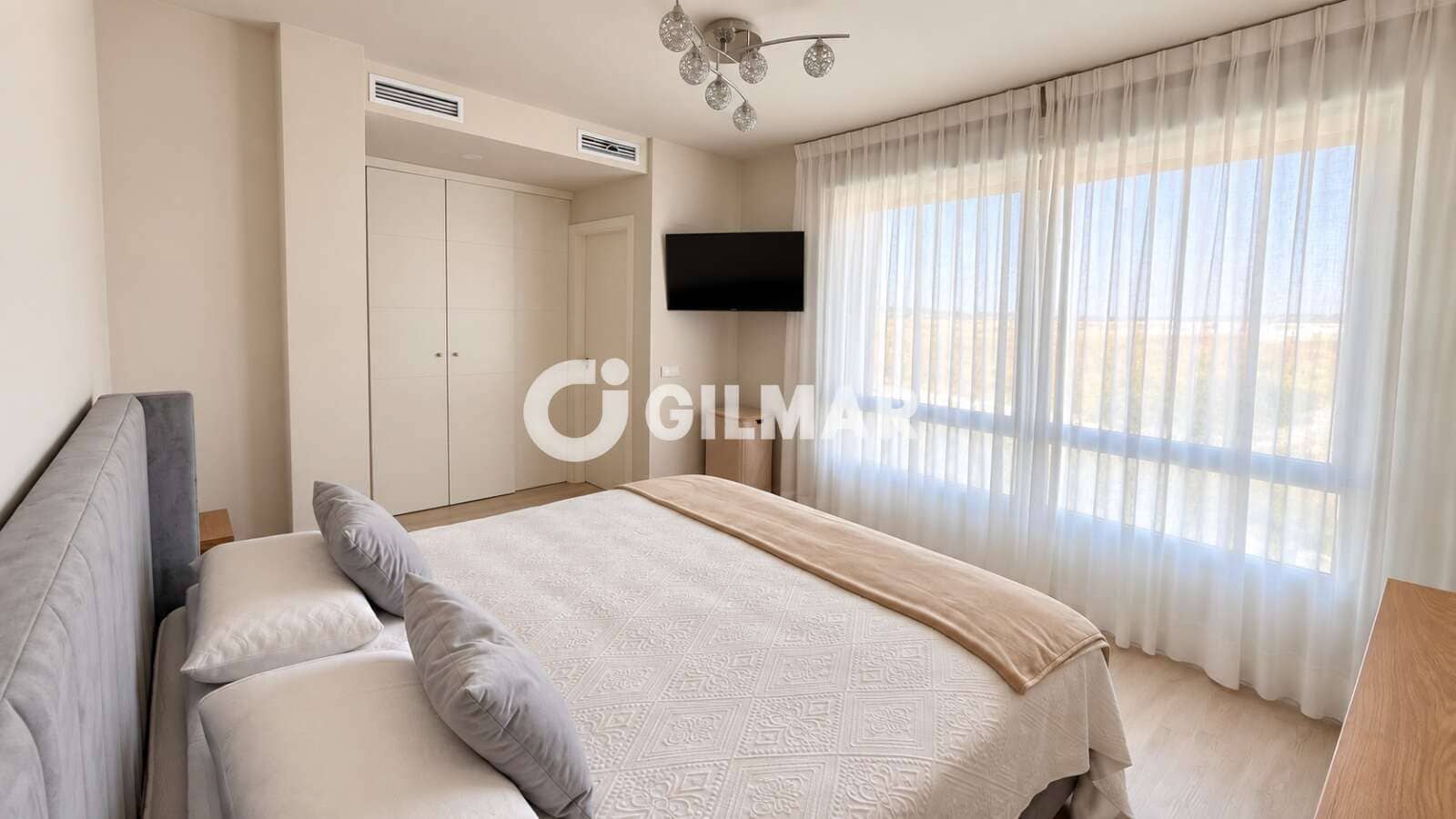 4 chambre Villa/Maison Semi-Mitoyenne à vendre à Jerez de la Frontera - 750 000 € (Ref: 10141808)