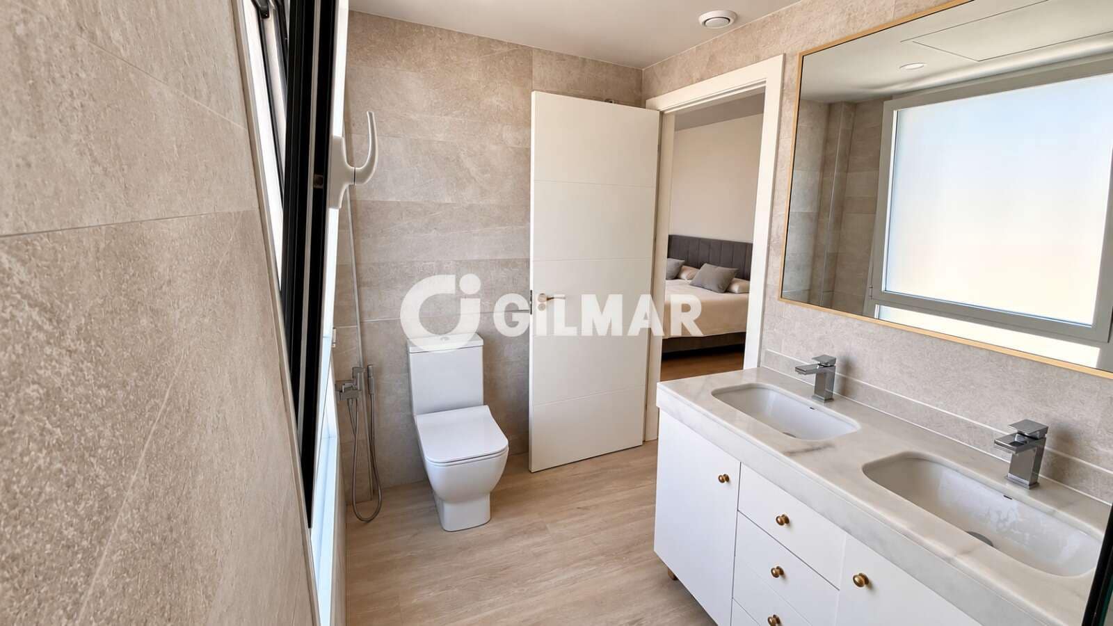 4 chambre Villa/Maison Semi-Mitoyenne à vendre à Jerez de la Frontera - 750 000 € (Ref: 10141808)