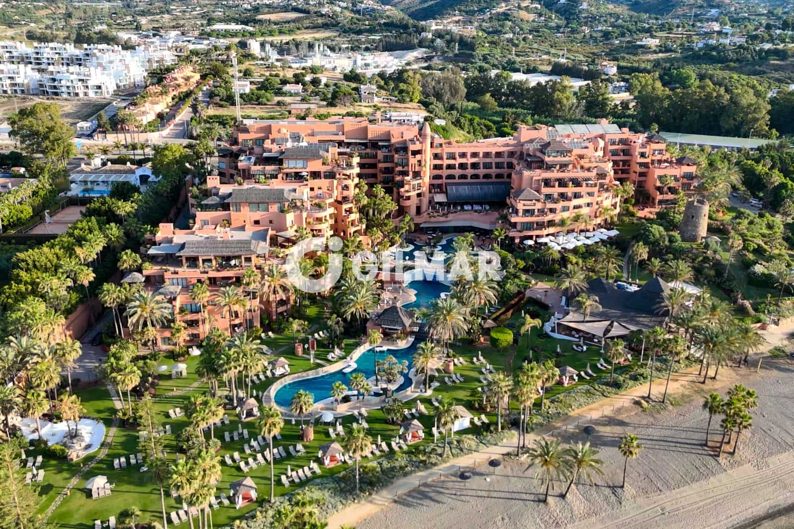 2 quarto Apartamento para venda em New Golden Mile com piscina - 995 000 € (Ref: 10141809)