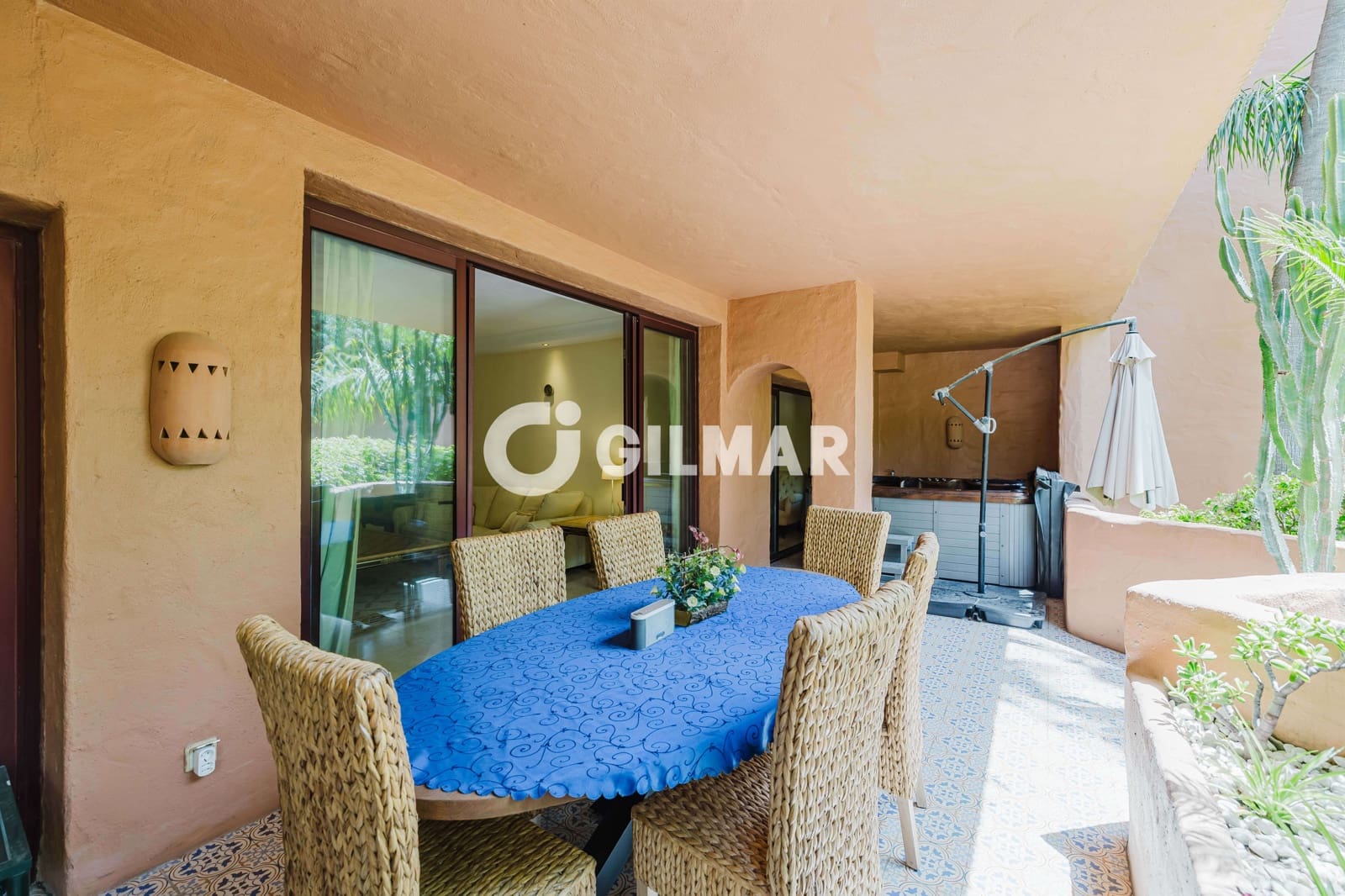 2 quarto Apartamento para venda em New Golden Mile com piscina - 995 000 € (Ref: 10141809)